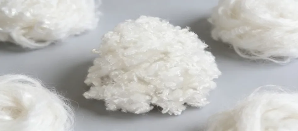 Hoe je virgin conjugate vezels schoonmaakt